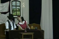 lonak_velt_menyasszony.avi_snapshot_14.21_2013.01.04_18.53.21